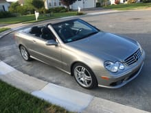 The Crossfire’s younger brother: a 2005 CLK55 AMG convertible, also built by Karmann for Mercedes.