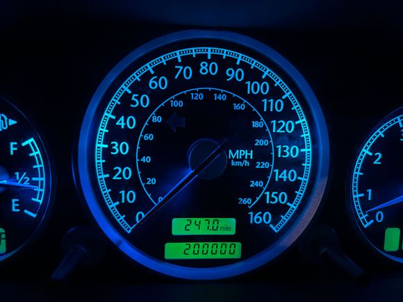 200k and still on factory clutch and alternator!