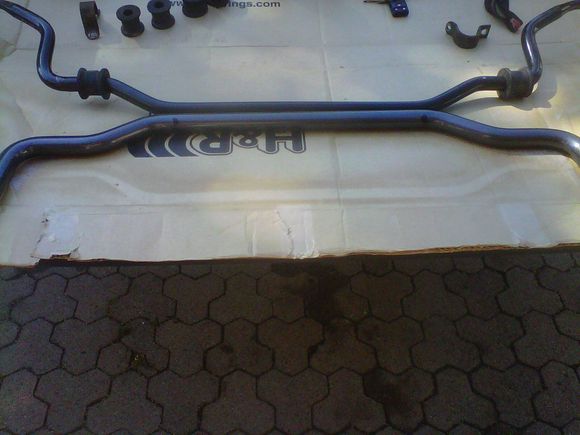 H&amp;R sway bar vs Stock, front