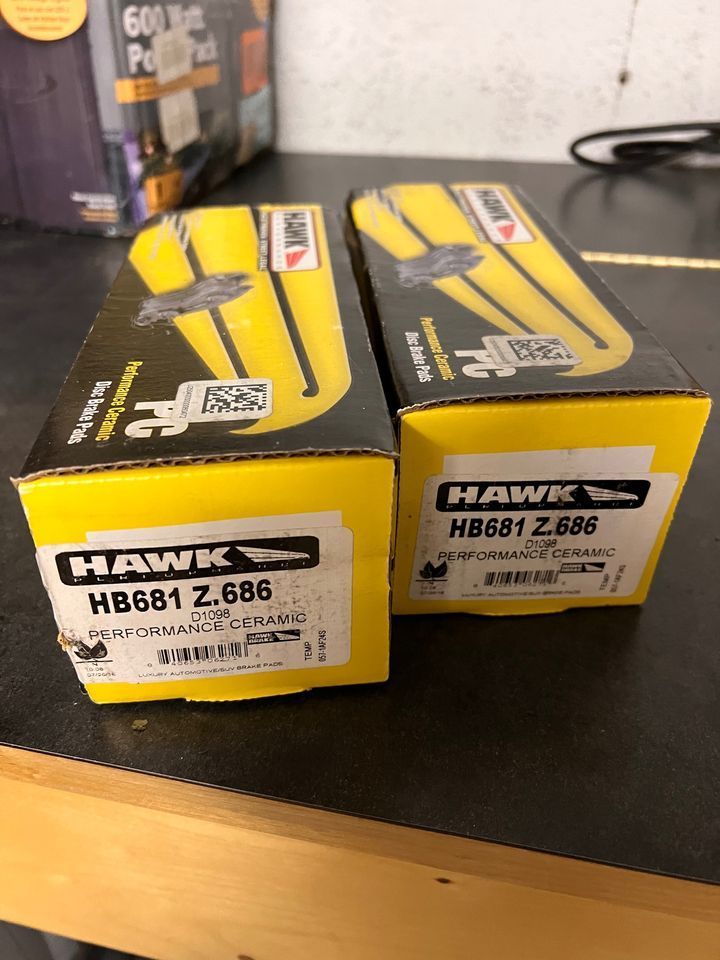 Brakes - Set of 2 Hawk HB681 2.686 Performance Ceramic Brake Pads - New - 2005 to 2006 Chrysler Crossfire - Nashville, TN 37205, United States