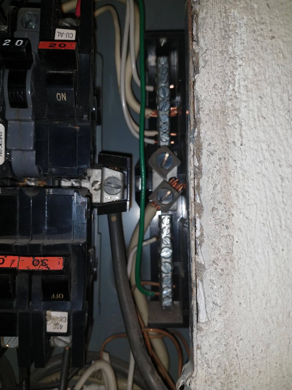 Easiest way to see if neutral is isolated in subpanel? DoItYourself