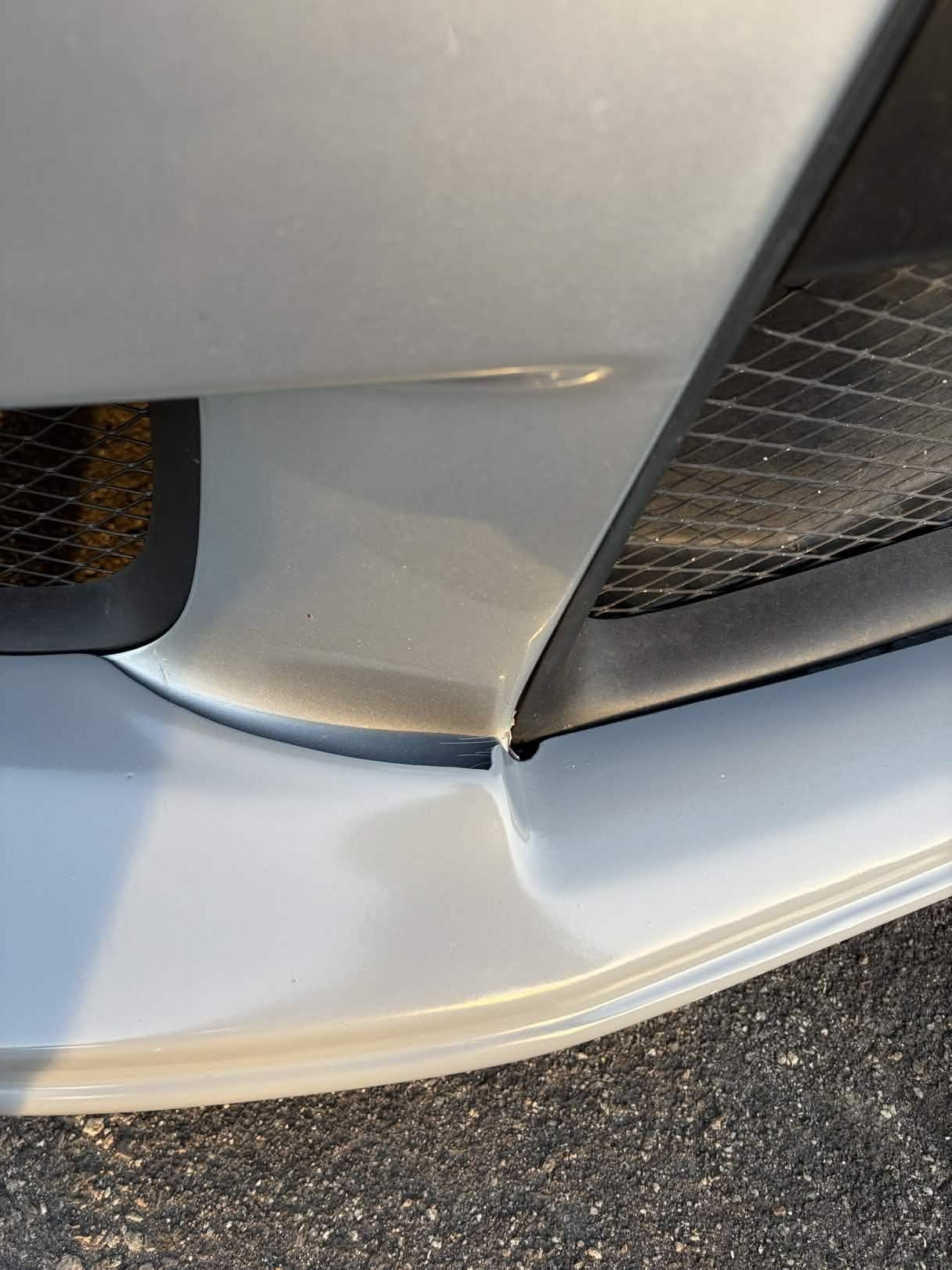 fitment issue around lower corners of main grill