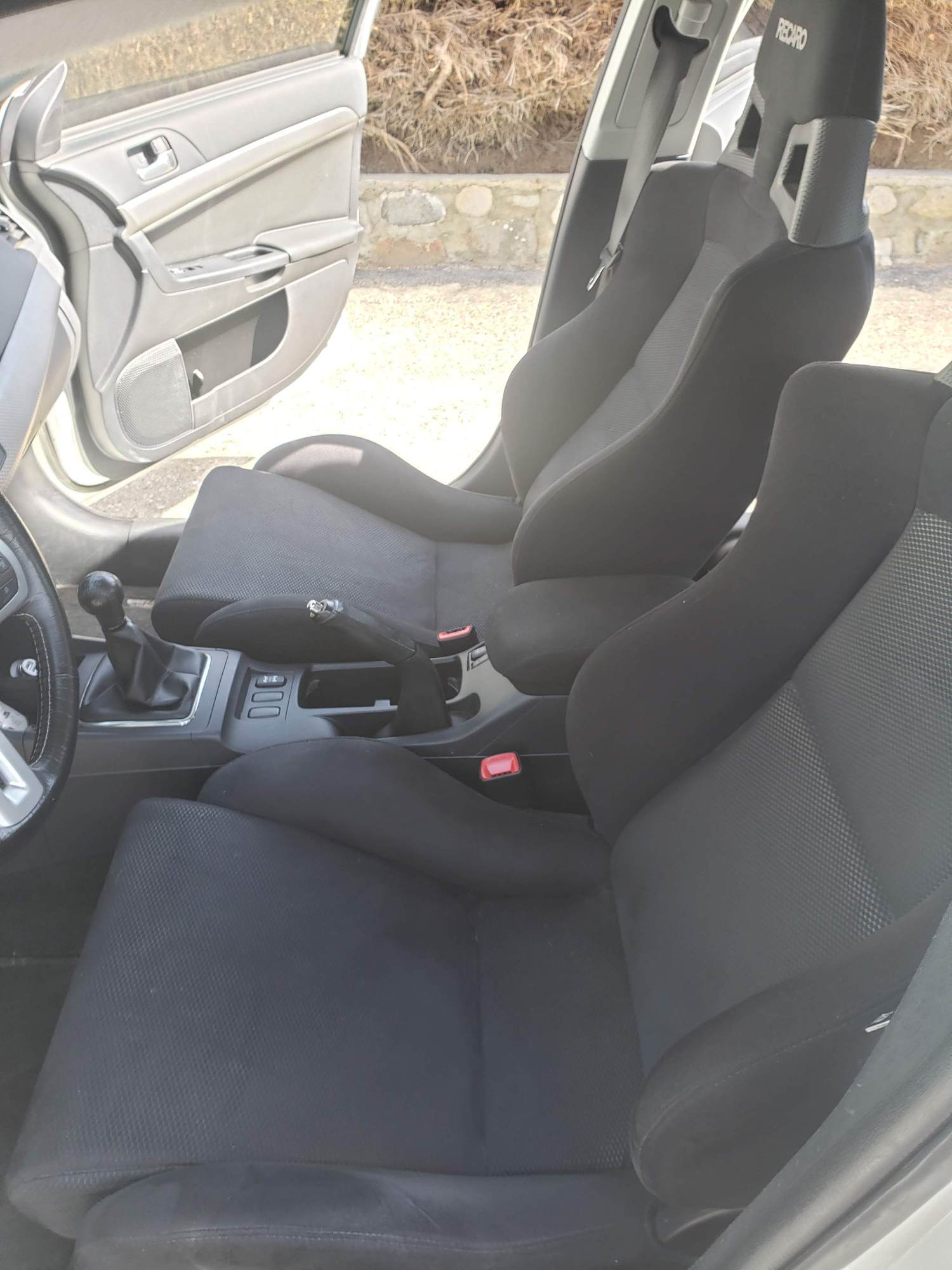 2012 Mitsubishi Lancer Evolution - Mitsubishi Lancer Evolution Evo X w GSR Handling.   Rare, stock, clean, low miles - Used - VIN JA32W8FV5CU601893 - 38,000 Miles - 4 cyl - AWD - Manual - Sedan - White - Kelowna, BC V1Z, Canada