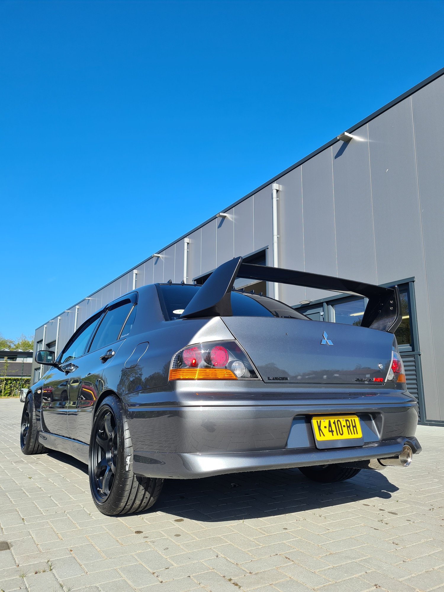 2004 Mitsubishi Lancer Evolution - For sale | JDM Mitsubishi Lancer Evolution VIII MR - Used - VIN CT9A-0300279 - 174,300 Miles - 4 cyl - 4WD - Manual - Sedan - Gray - Drogeham, Netherlands