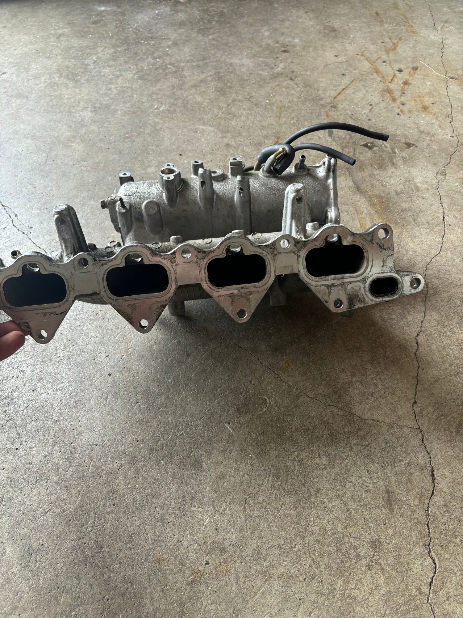 Engine - Intake/Fuel - Evo 8/9 intake and TB - Used - -1 to 2025  All Models - Waverly, MN 55390, United States