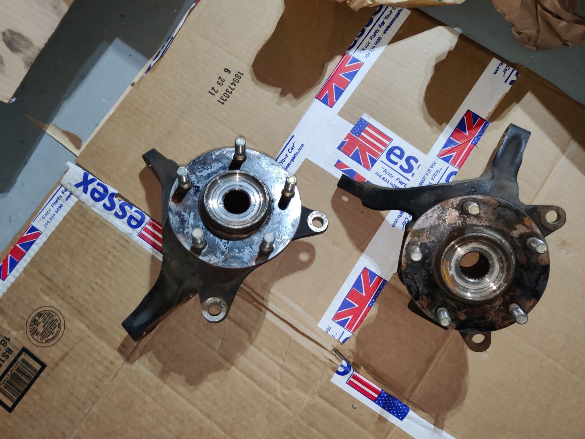 ISO Mitsubishi EVO 9 Knuckle, Axle Shaft, & Wheel Bearing. EvolutionM