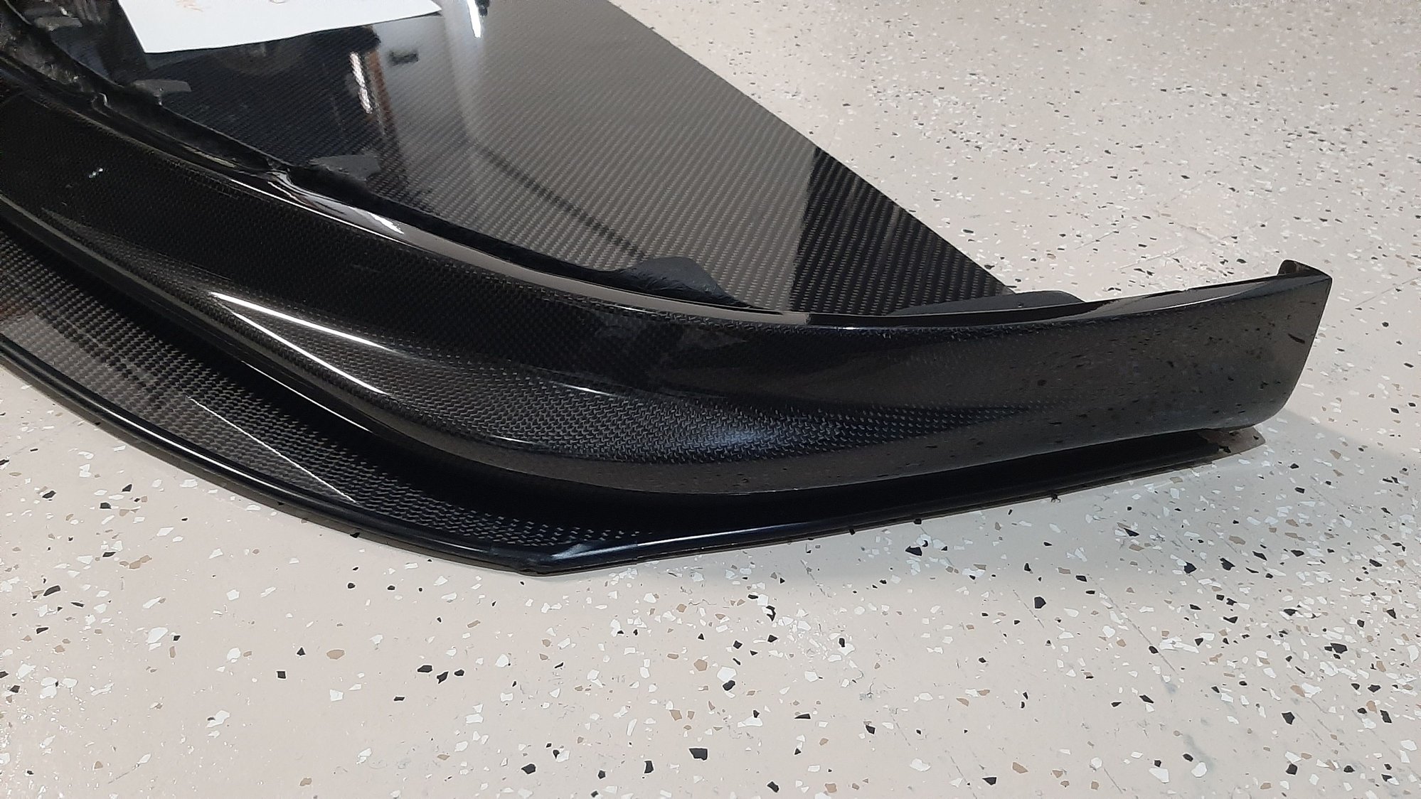 Exterior Body Parts - Do luck style lip/apr splitter combo - Used - 2003 to 2005 Mitsubishi Lancer Evolution - Winnipeg, MB R3R3G3, Canada