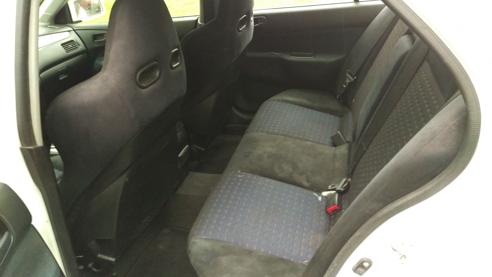 2003 Mitsubishi Lancer Evolution - 2003 evo 8 ww - Used - VIN ja3ah86f13u089984 - 151,000 Miles - 4 cyl - AWD - Manual - Sedan - White - Clifton Springs, NY 14432, United States