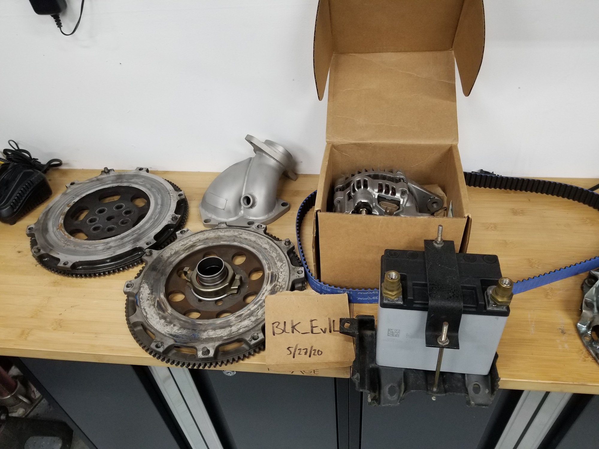 2003 Mitsubishi Lancer Evolution - Small part out flywheels,clutch, megan o2,small battery kit,timing belt, alternator - Lakeport, CA 95453, United States