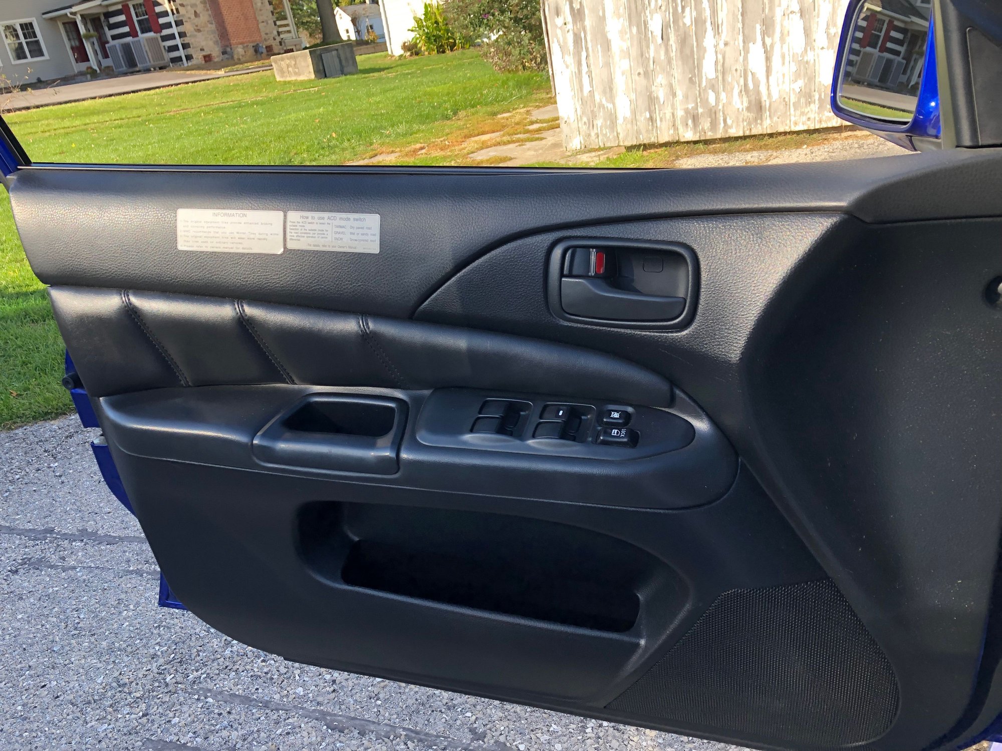 2005 Mitsubishi Lancer Evolution - 2005 Mitsubishi Evo SSL - Electric Blue - Used - VIN JA3AH86D55U052244 - 152,000 Miles - 4 cyl - AWD - Manual - Sedan - Blue - Hanover, PA 17331, United States