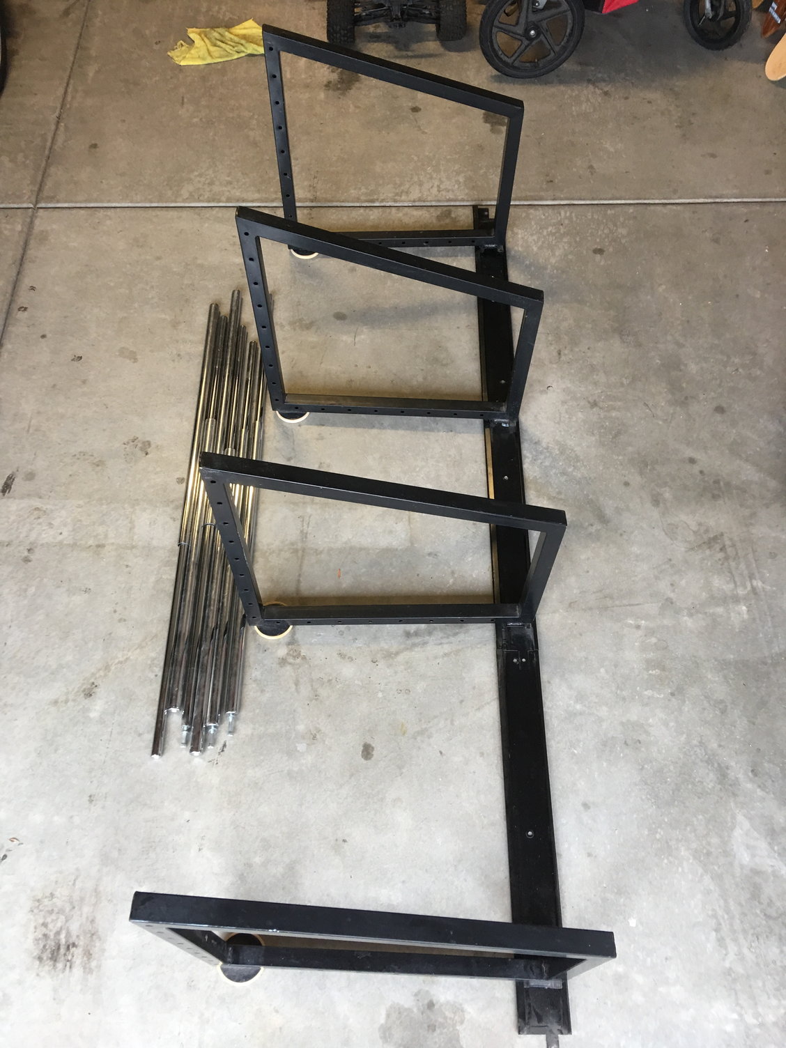 Wheels and Tires/Axles - Wheel & Tire racks - Used - All Years Any Make All Models - Rancho Mission Viejo, CA 92694, United States