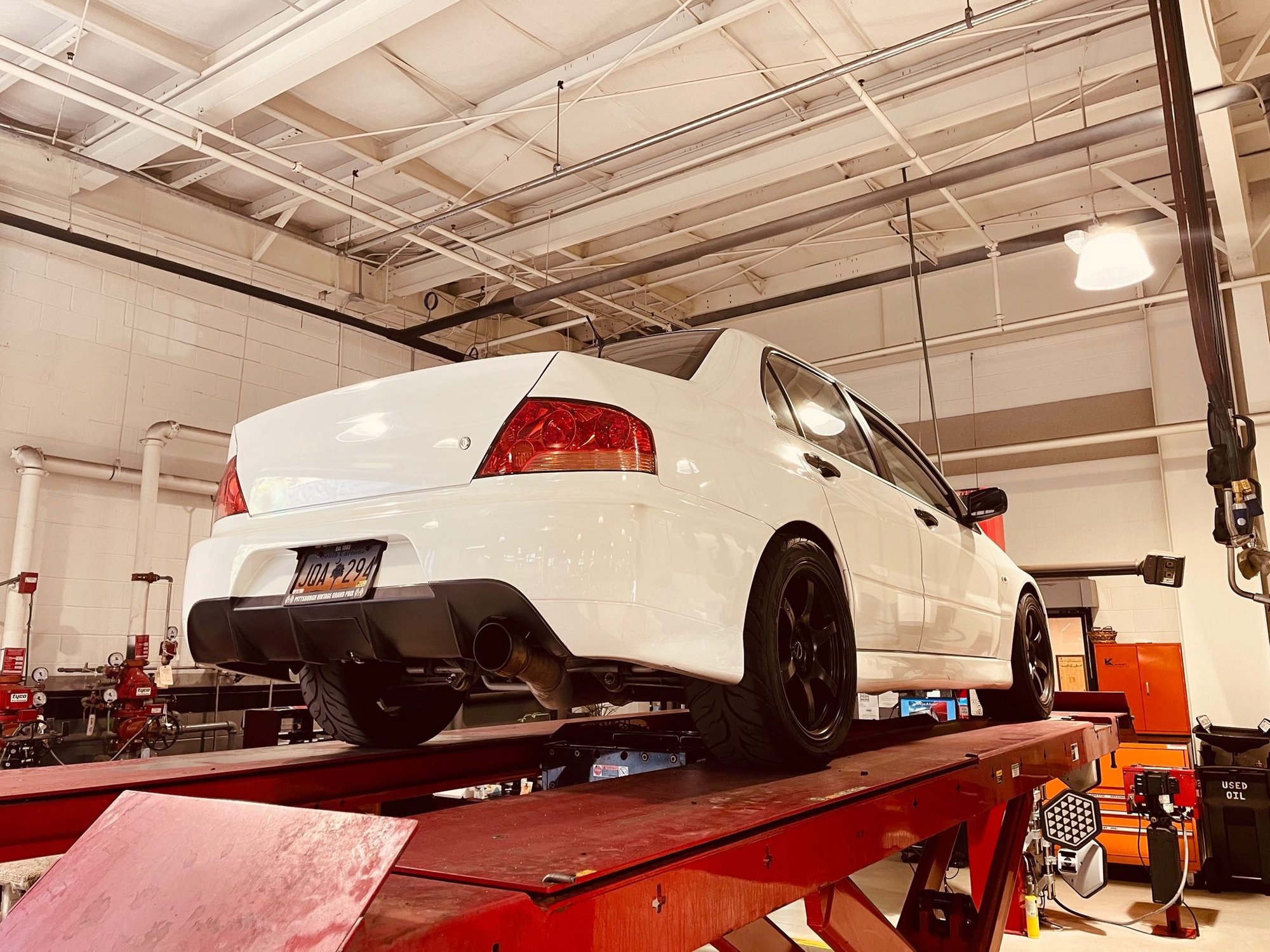 2006 Mitsubishi Lancer Evolution - 2006 Mitsubishi Lancer Evolution IX RS - Used - VIN JA3AH36C66U043788 - 141,600 Miles - 4 cyl - AWD - Manual - Sedan - White - Mount Pleasant, SC 29466, United States