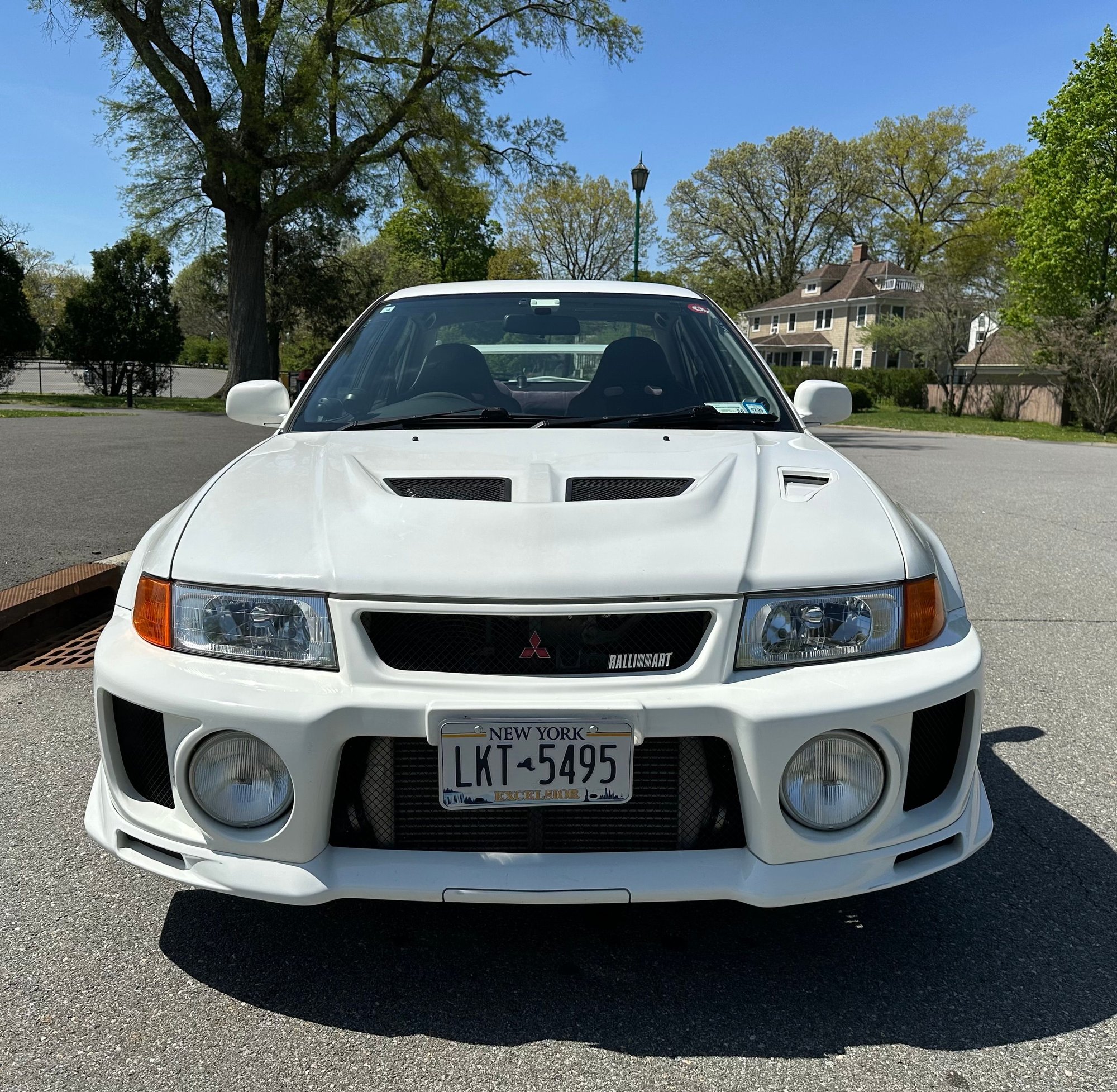 1998 Mitsubishi Lancer Evolution - 1998 Mitsubishi Lancer Evolution V GSR LOW MILEAGE - Used - VIN CP9A-0002670 - 36,800 Miles - 4 cyl - AWD - Manual - Sedan - White - Rye, NY 10580, United States