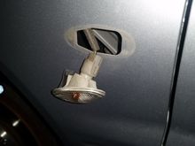 Unplug the fender signal housing