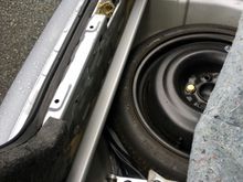 Rs trunk bar with new oem hardware