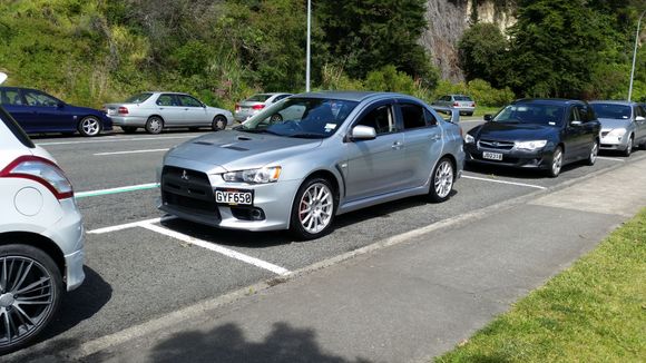 My evo with silver mags.