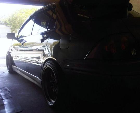 Walker side skirts rear view