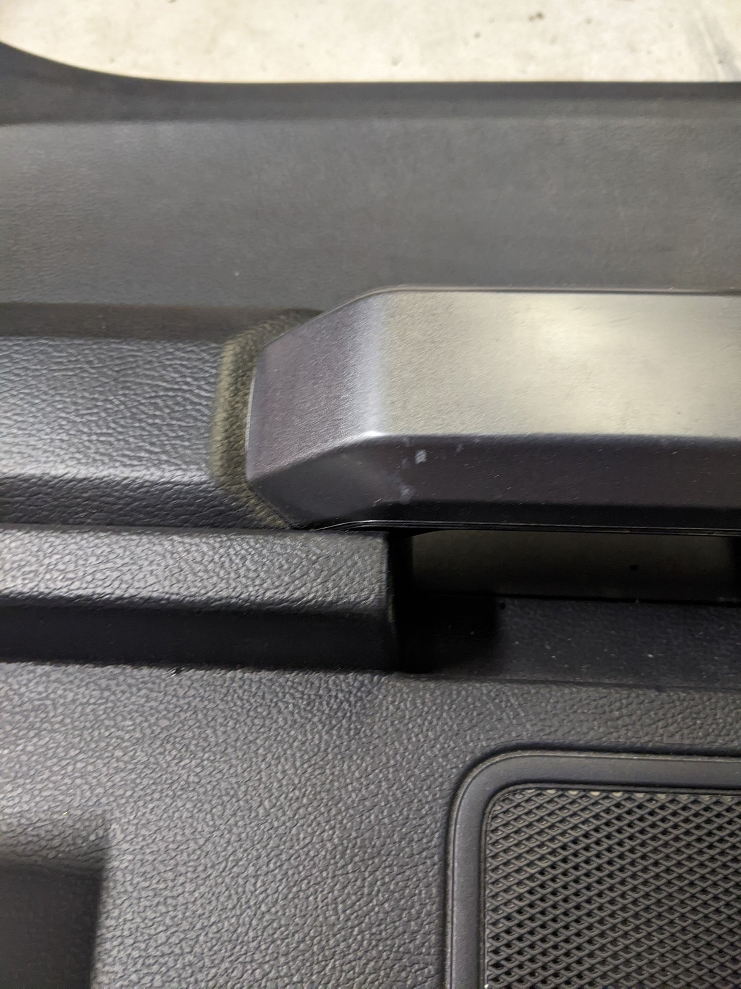 Northeast F150 JBL/Rockford Fosgate Speakers, bed lights, Black door