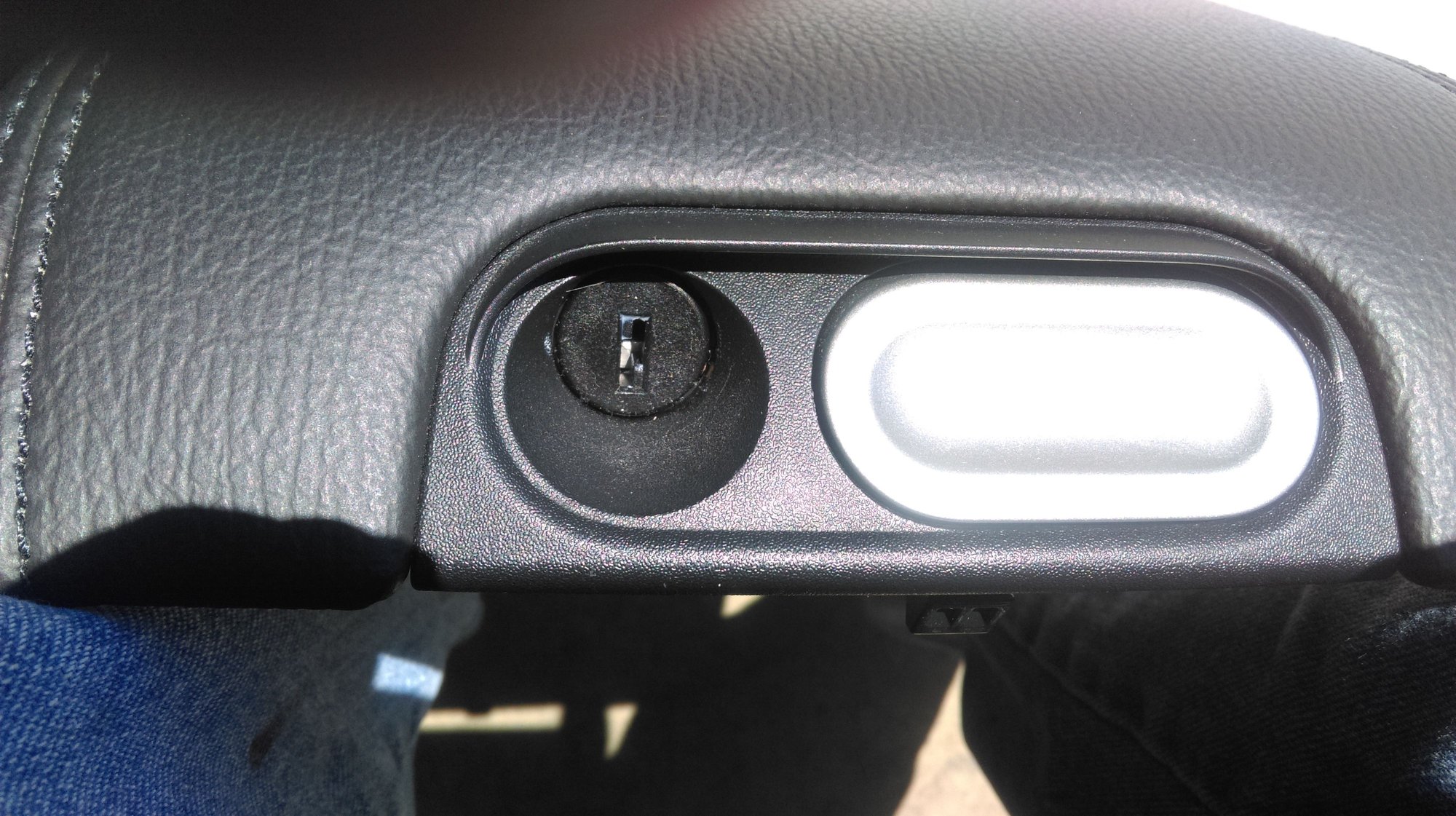 Center console lid lock Ford F150 Forum Community of Ford Truck Fans
