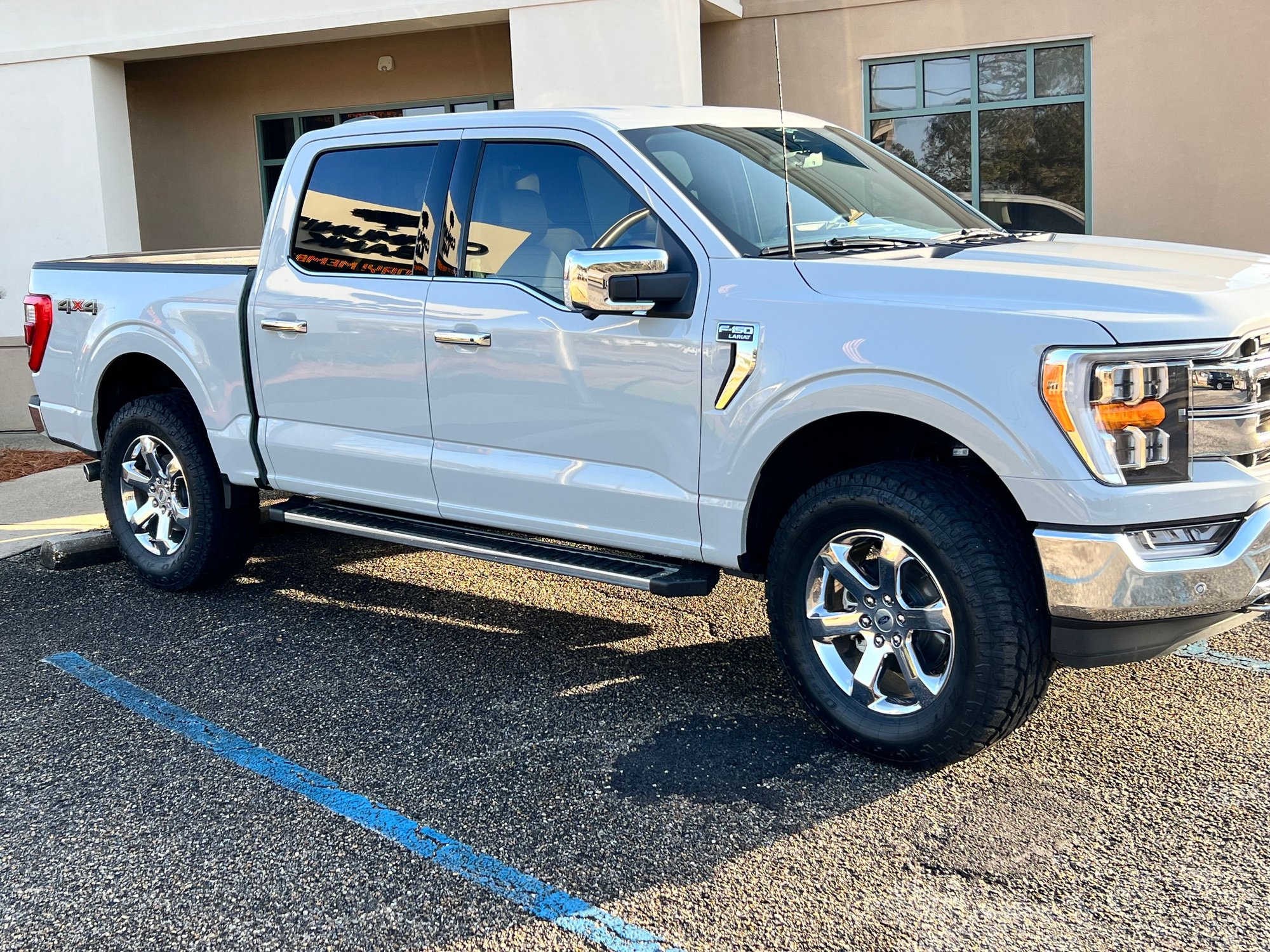 my-2023-lariat-in-avalanche-came-in-last-week-ford-f150-forum