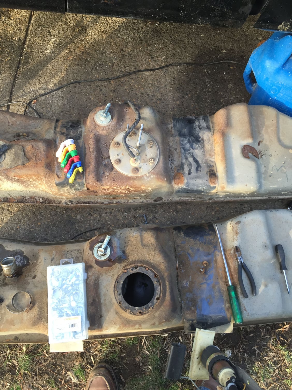 Fuel pump removal - Ford F150 Forum - Community of Ford Truck Fans