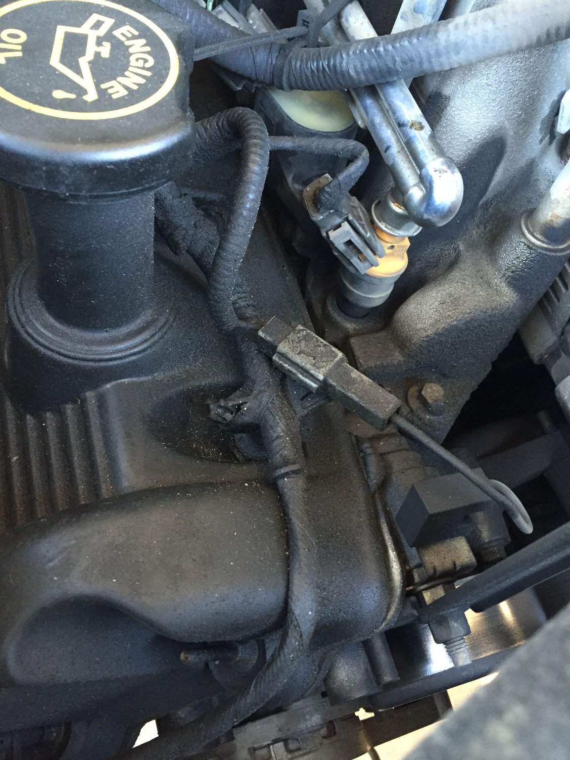 A new guy with a Valve cover leak with pictures, amongst other issues Ford F150 Forum