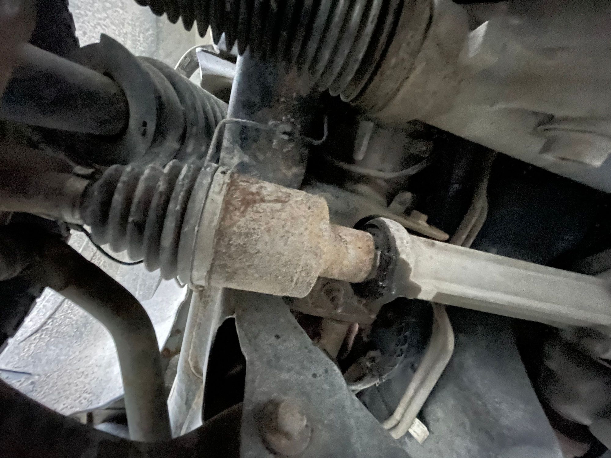 Leaking front axle seal Ford F150 Forum Community of Ford Truck Fans