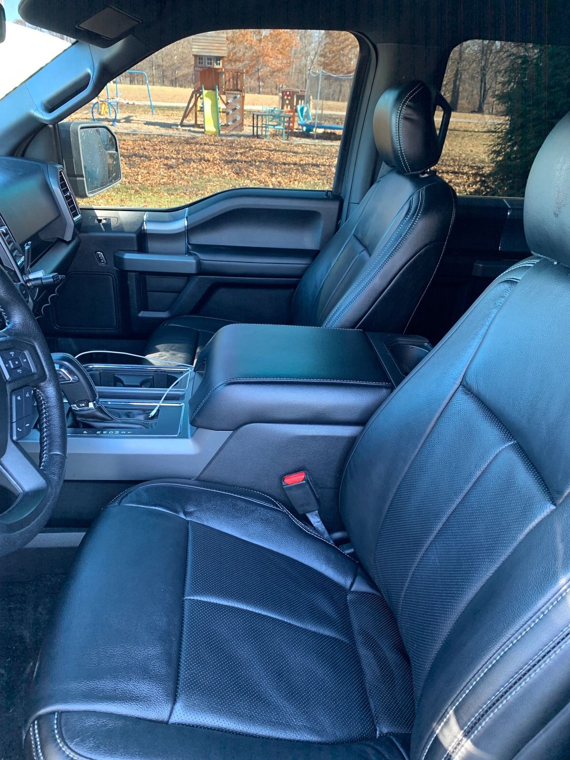 ford upholstery auto on Lariat Leather In Xlt For 240 Ford F150 Forum Community Of Ford Truck Fans