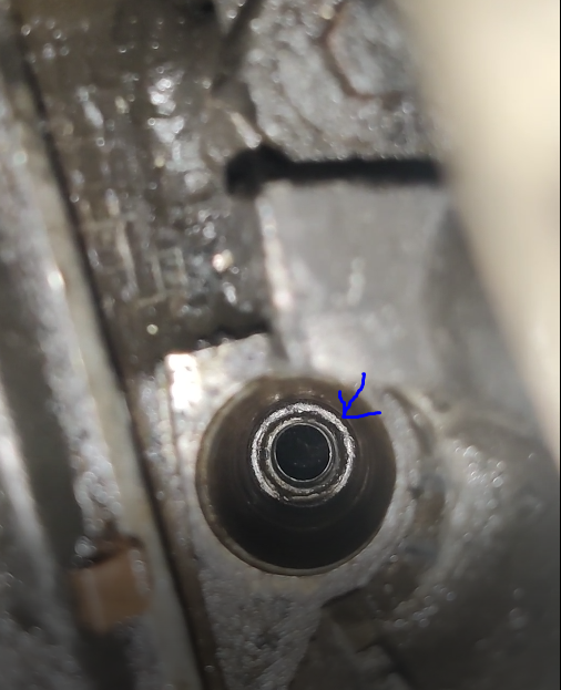 2000 F150 Cylinder 4 Spark plug wont thread in Help please (photos