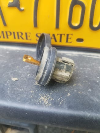 The spare tire lock cylinder