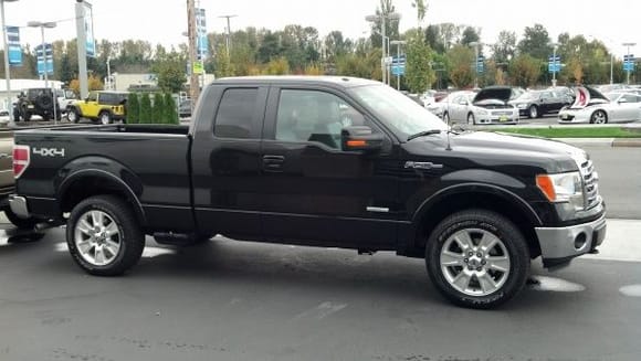 2013 Ford F-150 Lariat with Supercab and 6.5 Bed. Tuxedo Black and 20&quot; Machined Aluminum wheels, and 3.5L Ecoboost engine