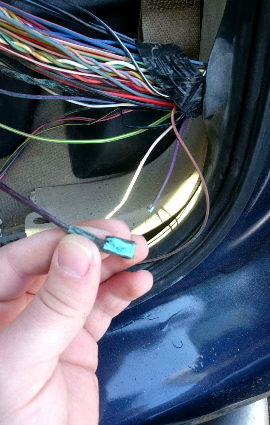 04 F150 Radio stays on after key removed & door open Page 9