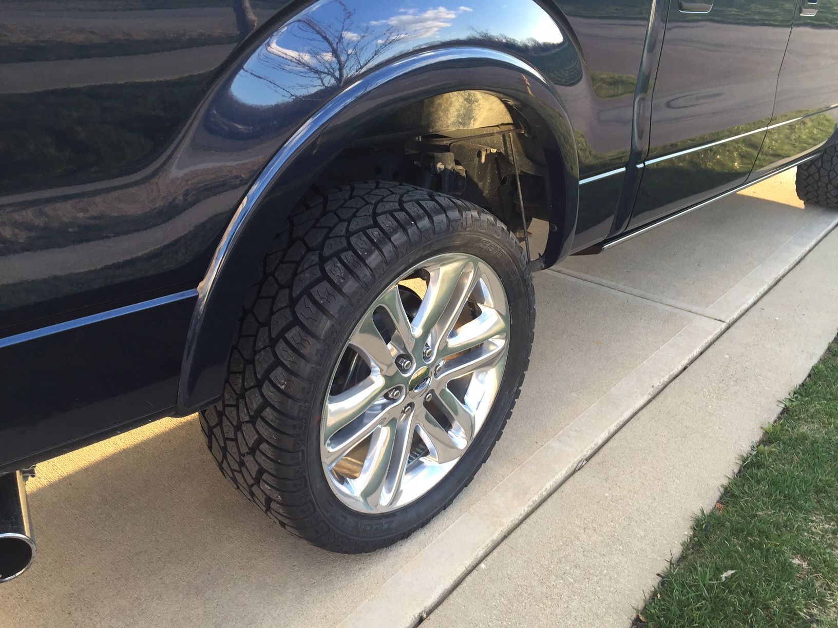 305/40/22 Tires for F150 Limited - Page 2 - F150online Forums