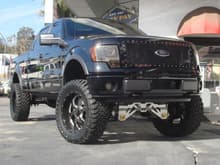 2009 F150 4WD 8&quot; RIZE FRONT SHOT PHOTO TWO1