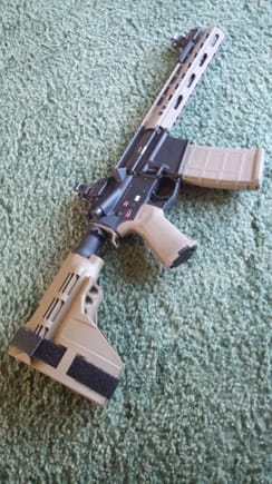 Spike's Tactical AR pistol w/ Sig SB-15