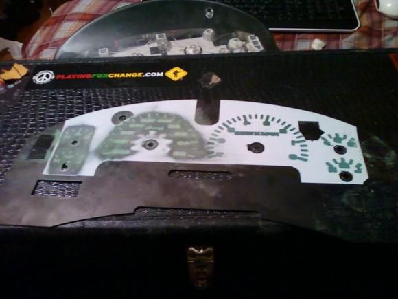 KPH Gauge Cluster Colour Change