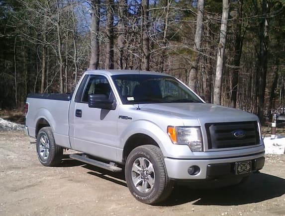 2011 F150 STX V6 4X4 gets us to the hiking trails without a problem. Decent fuel economy on the highway and can rough it on the dirt roads too.