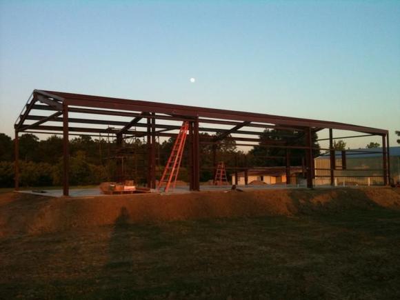 Building 007