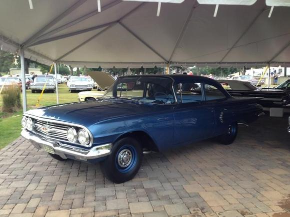 I will always have a soft-spot in my heart for bare-bones "stripper" models like this unbelievably clean '60 Biscayne!