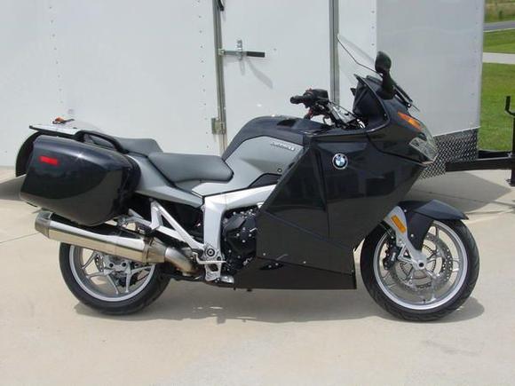 GT- GoldWing on Crack