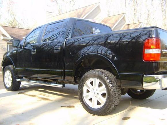 275/60/20  Cooper Zeon LTZ