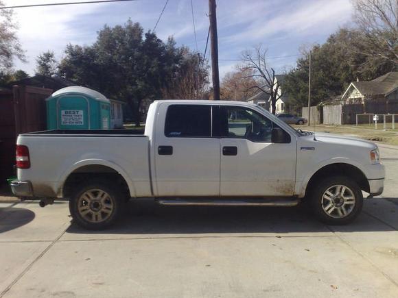 AS 2.5" leveling kit and AS 1.5" Add-A-Leaf