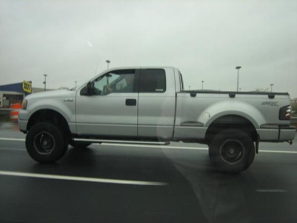 In Maryland somewhere I saw this truck and gave a big thumbs up.