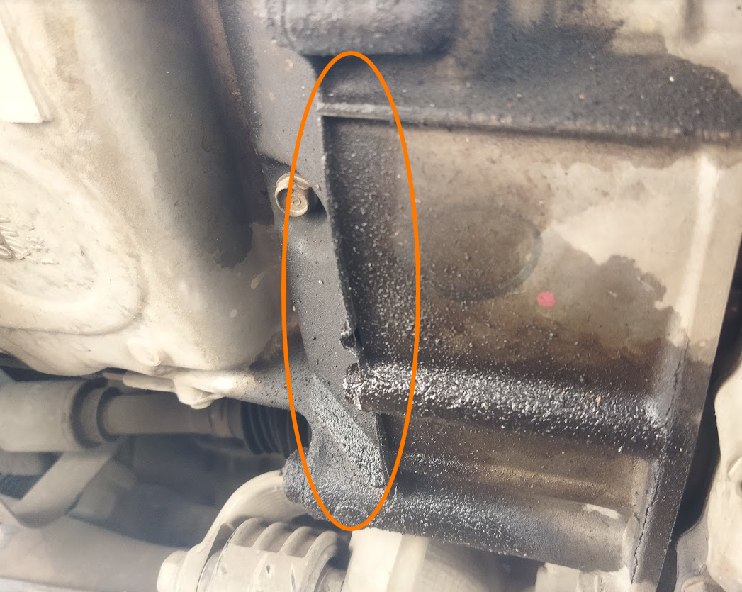 oil leak under engine Unofficial Honda FIT Forums