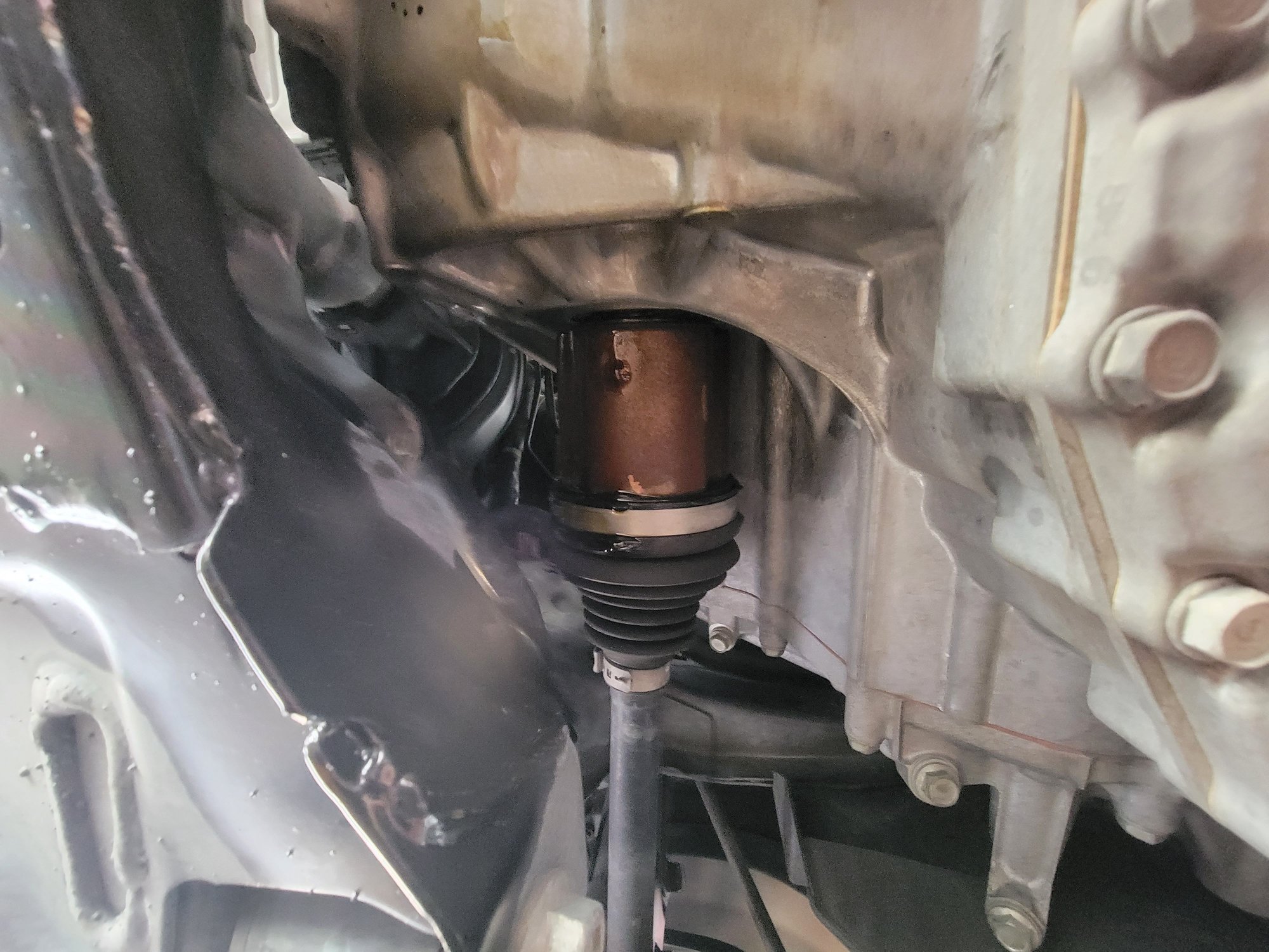 2015 Fit with Output Shaft Seal Leak? Unofficial Honda FIT Forums