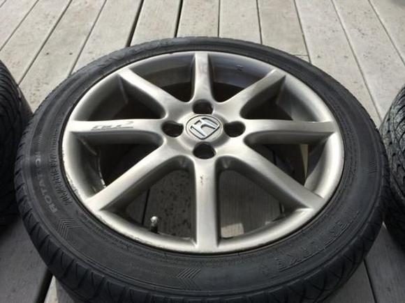 This tire has a sidewall bubble.  Will be replaced with brand new Westlake SV308 before sale.