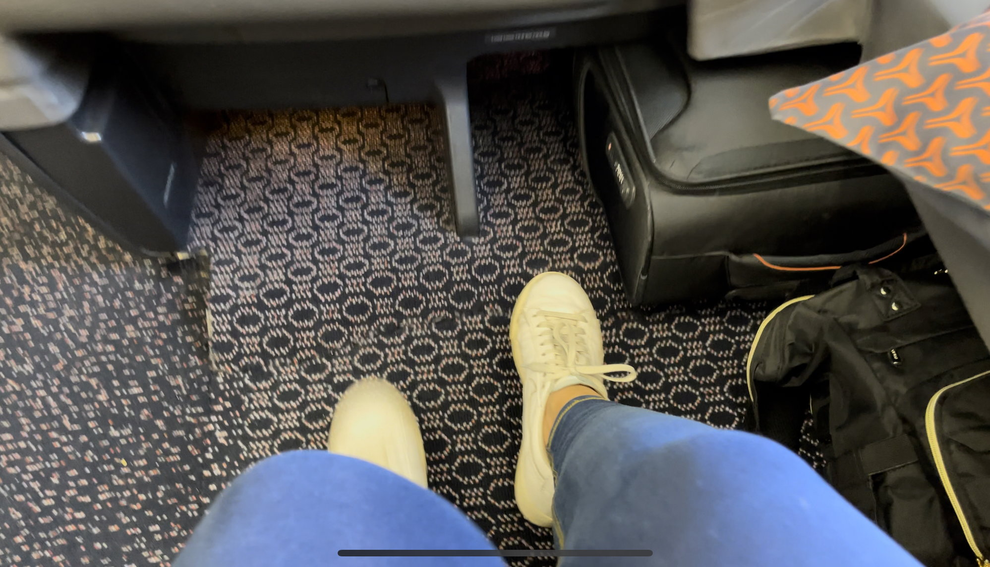 Flight review: Syd to Sin to Milan - business class (A380 and A350 ...