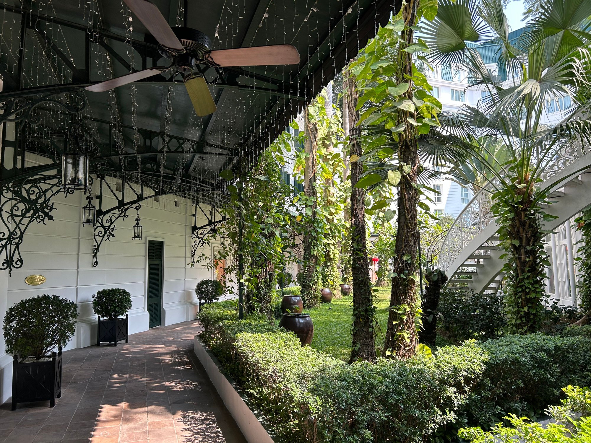 hotel sofitel metropole legend hanoi