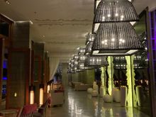 W Lobby 