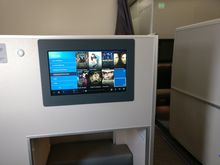 Business seat tv screen